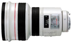 Canon EF 200 f/1.8L USM